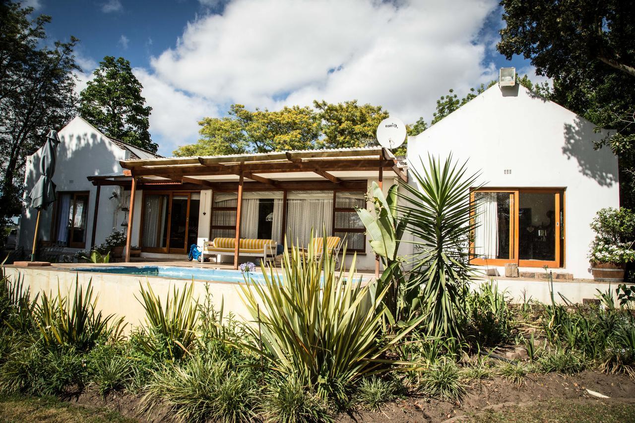 Rouana Guest Farm Hotell Stellenbosch Exteriör bild