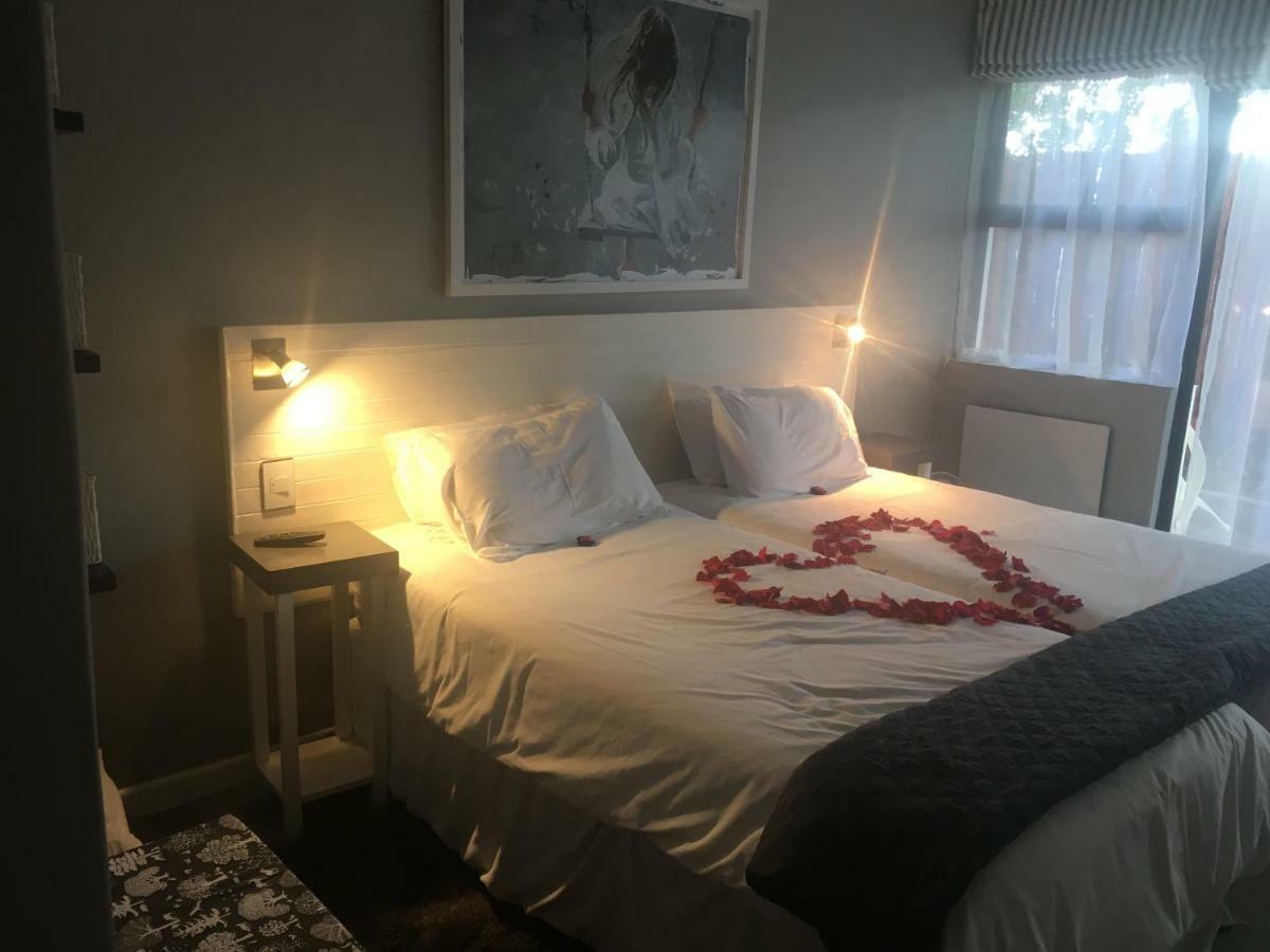 Rouana Guest Farm Hotell Stellenbosch Exteriör bild